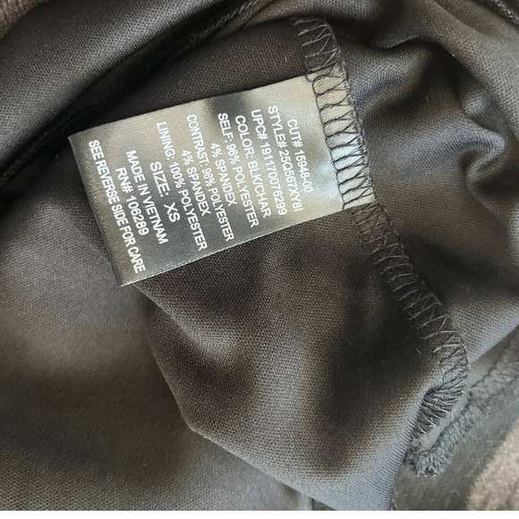 Three Pink Hearts XS Long Sleeve Fitted Black & Gray Horizontal Stripes - Picture 9 of 11